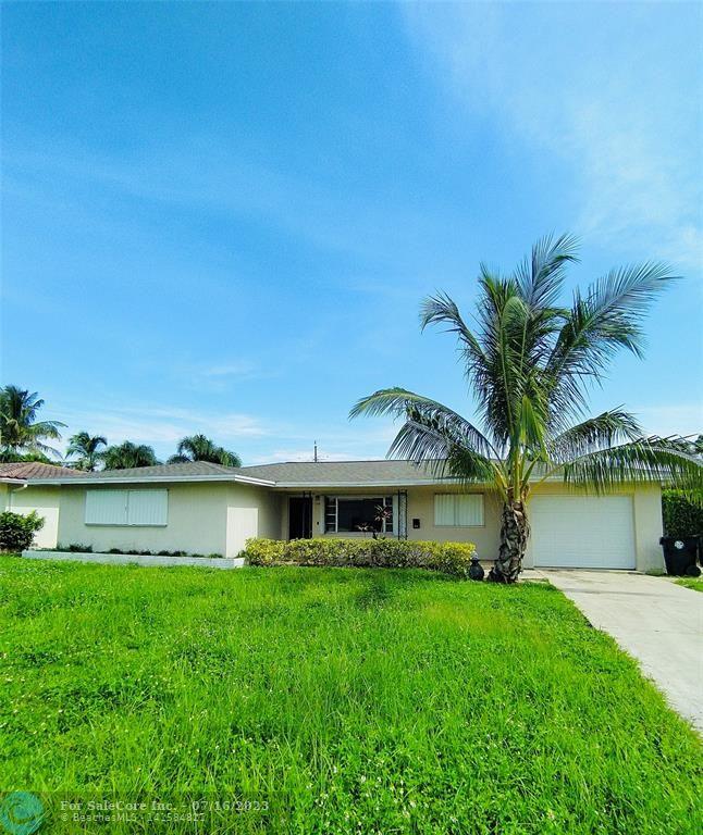 Photo of 169 Duke Dr in Lake Worth Beach, FL