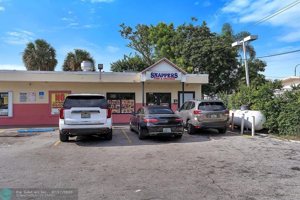 Photo of 4037 NW 19th St in Lauderhill, FL