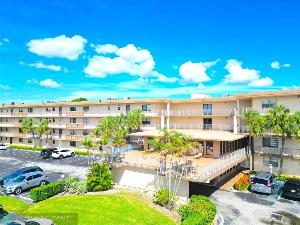 Photo of 9300 SW 8th St #405 in Boca Raton, FL