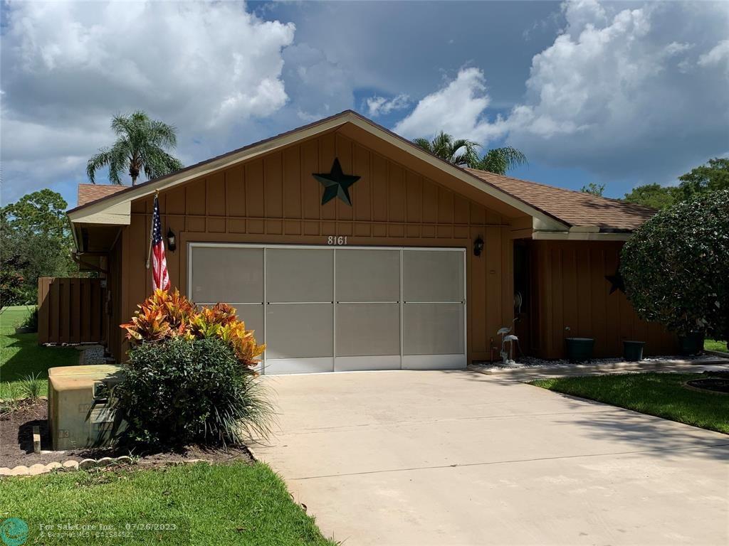 Photo of 8161 SE Eaglewood Wy in Hobe Sound, FL