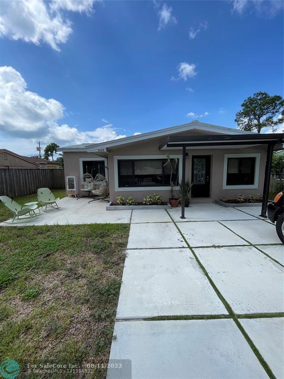 Photo of 1820 NE 176 St in North Miami Beach, FL