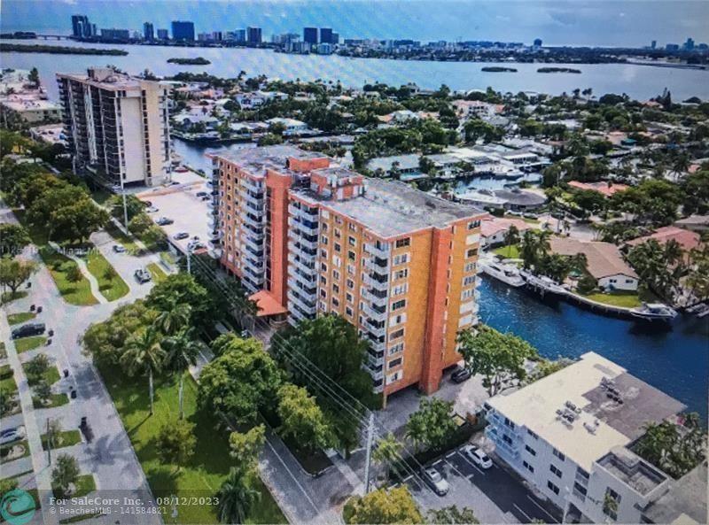 Photo of 2450 NE 135th St #810 in Miami, FL