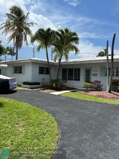Photo of 226 S Algiers Ave in Lauderdale By The Sea, FL