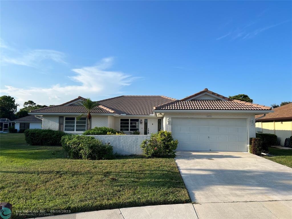 Photo of 10723 Greentrail Dr South in Boynton Beach, FL