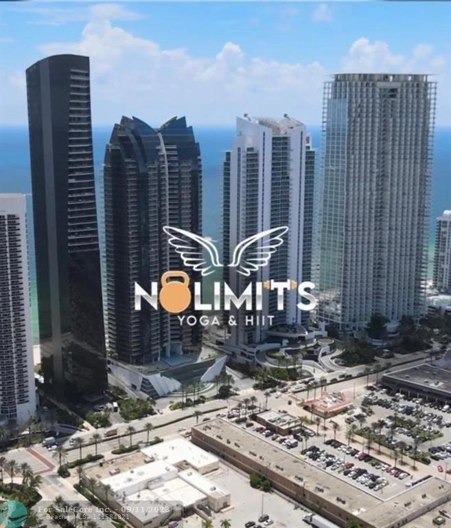 Photo of 17070 Collins Ave in Sunny Isles Beach, FL