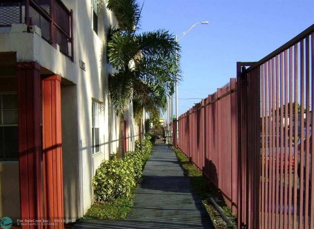 Photo of 14220 NW 22nd Ave 1 in Opa-Locka, FL