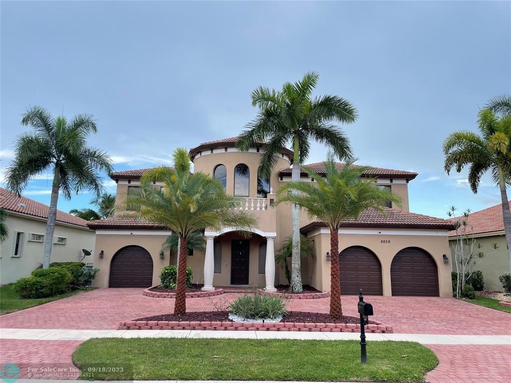 Photo of 8858 Club Estates Wy in Lake Worth, FL