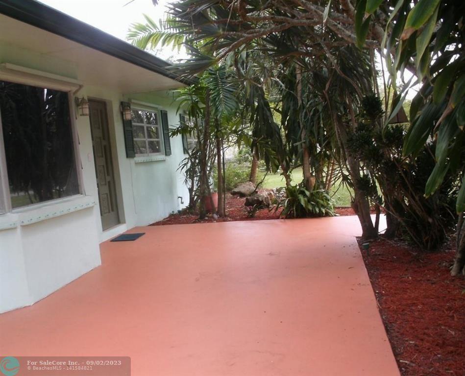 Photo of 4660 SW 128th Ave in Southwest Ranches, FL