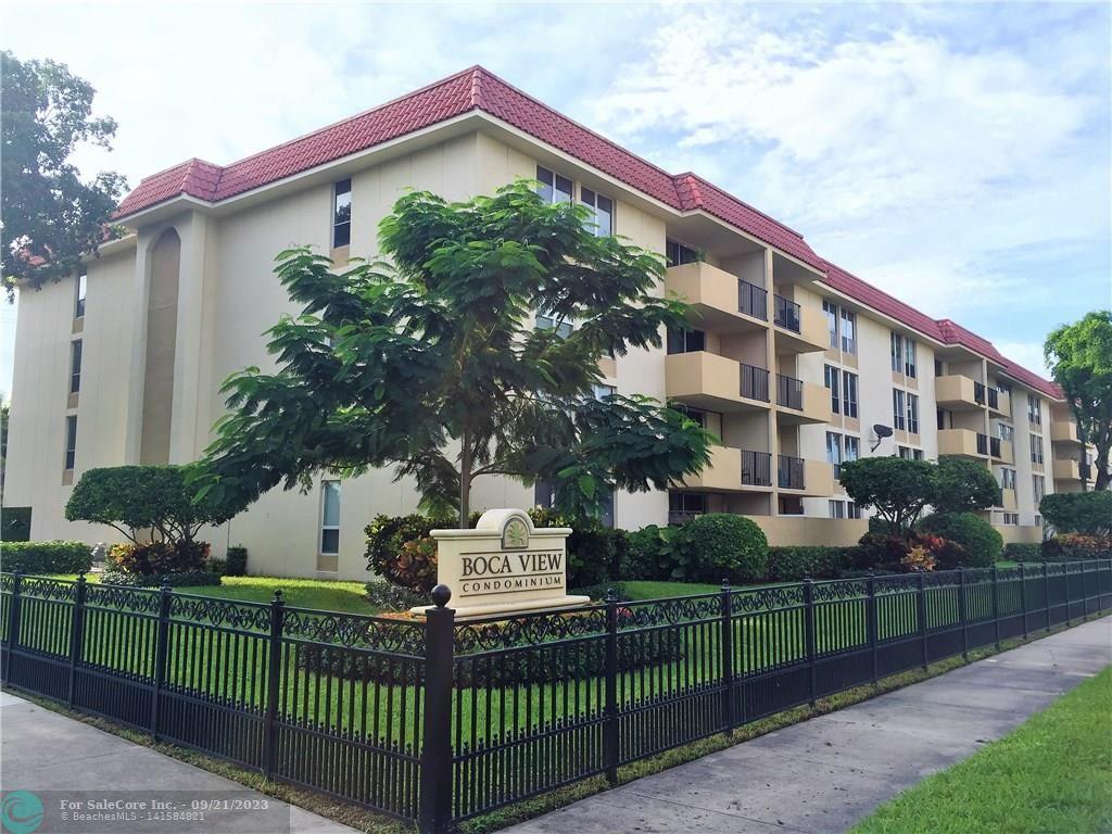 Photo of 1000 Spanish River Rd 4D in Boca Raton, FL
