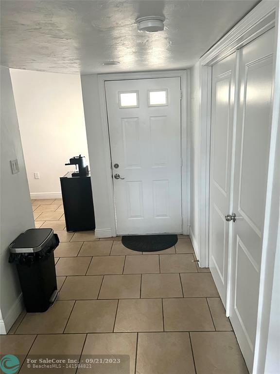 Photo of 2201 Glenmoor Dr 2201 in West Palm Beach, FL