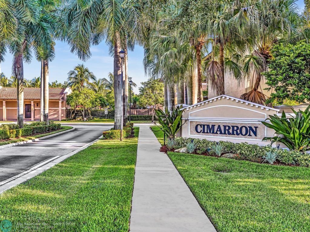 Photo of 4412 Morgan Ln in Davie, FL