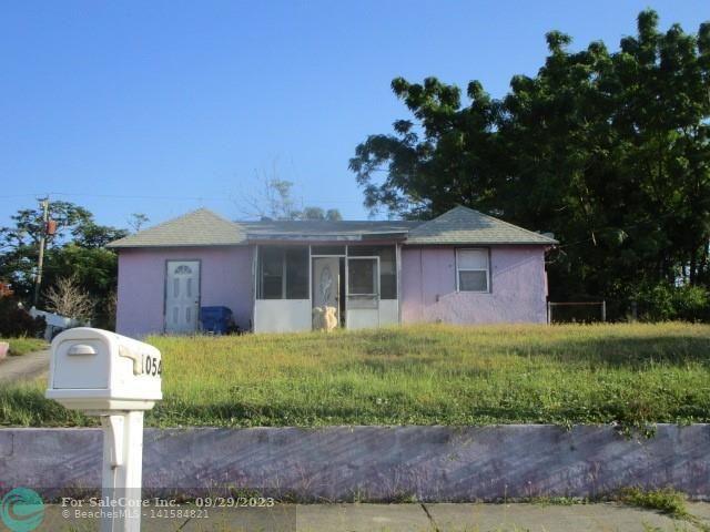 Photo of 1054 W 26th St in Riviera Beach, FL
