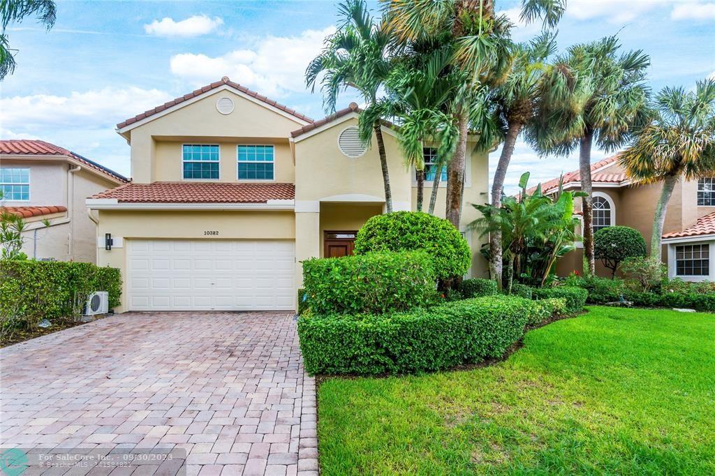 Photo of 10382 Buena Ventura Dr in Boca Raton, FL