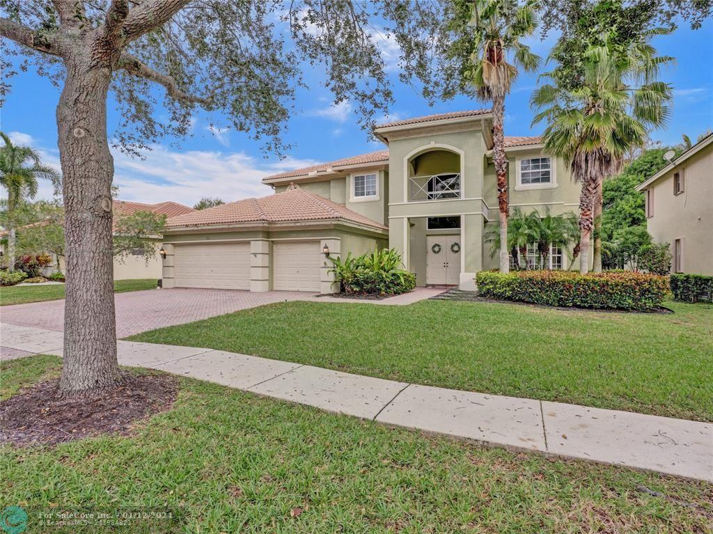 Photo of 9011 Pitrizza Dr in Lake Worth, FL
