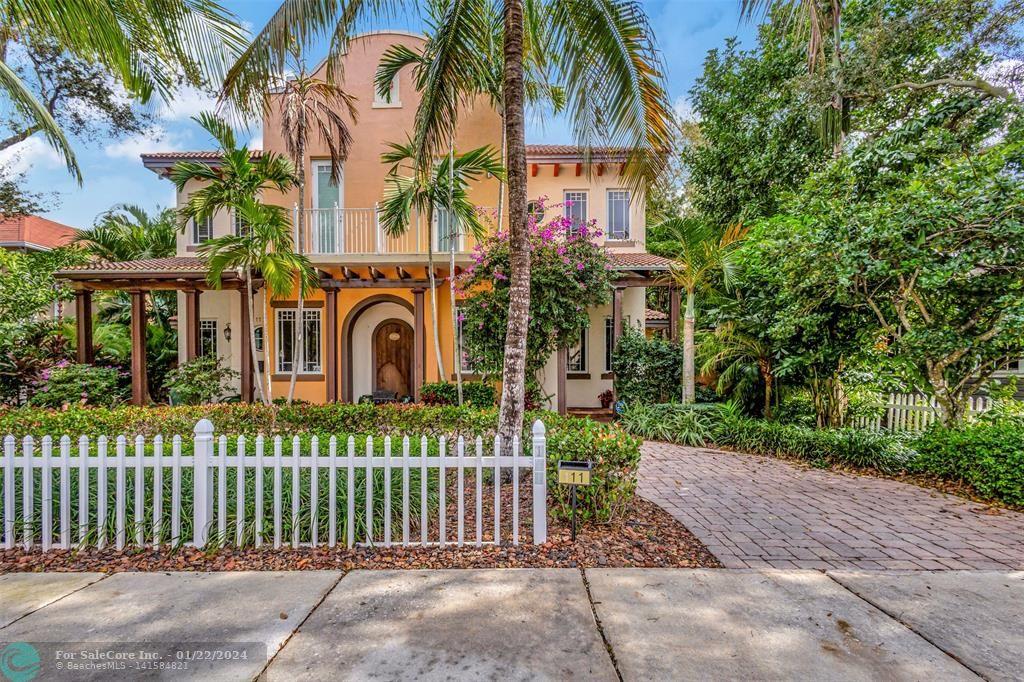Photo of 111 NW 1st Ave in Delray Beach, FL