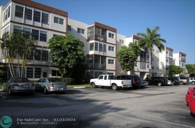 Photo of 4044 NW 19th St 408 in Lauderhill, FL