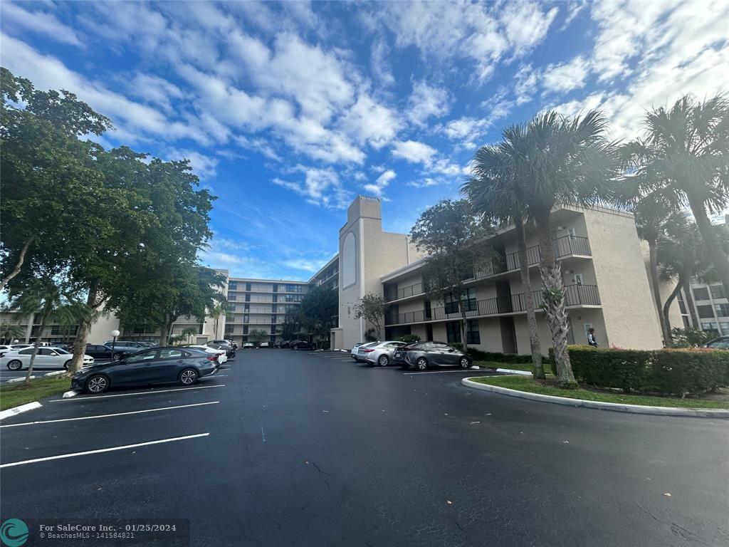 Photo of 8 Royal Palm Wy 202 in Boca Raton, FL