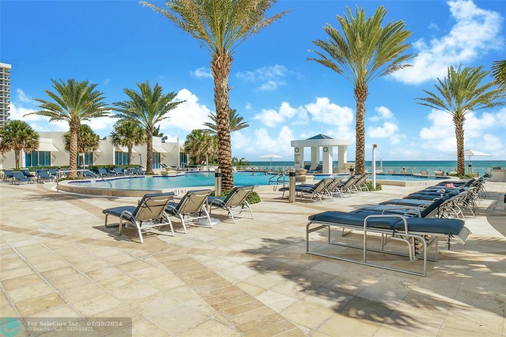 Photo of 3101 S Ocean Dr 3707 in Hollywood, FL