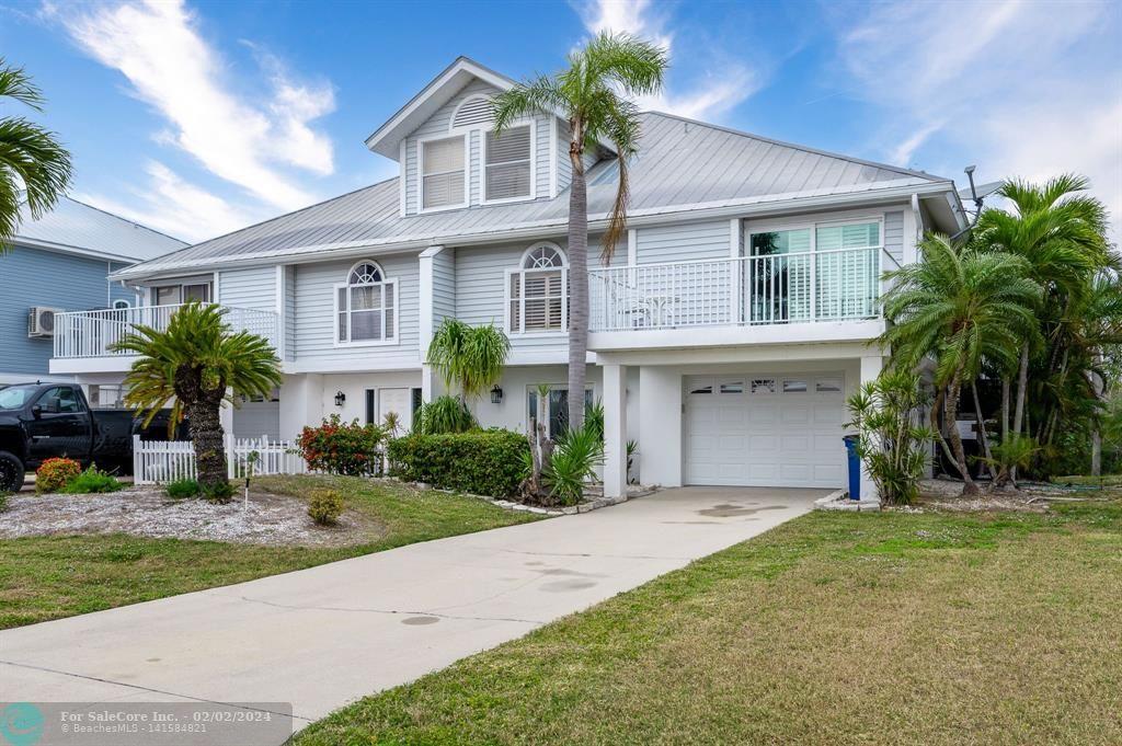 Photo of 12130 Siesta Dr in Fort Myers Beach, FL