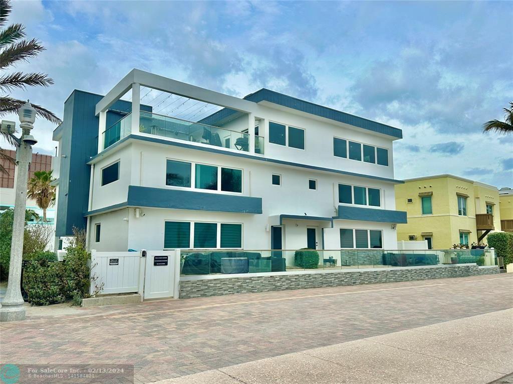 Photo of 2203 N Surf Rd 1 in Hollywood, FL