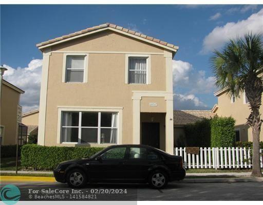 Photo of 10547 NW 57th St in Coral Springs, FL