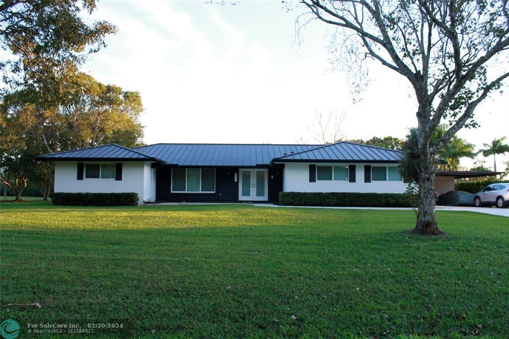 Photo of 18300 SW 48th St in Southwest Ranches, FL