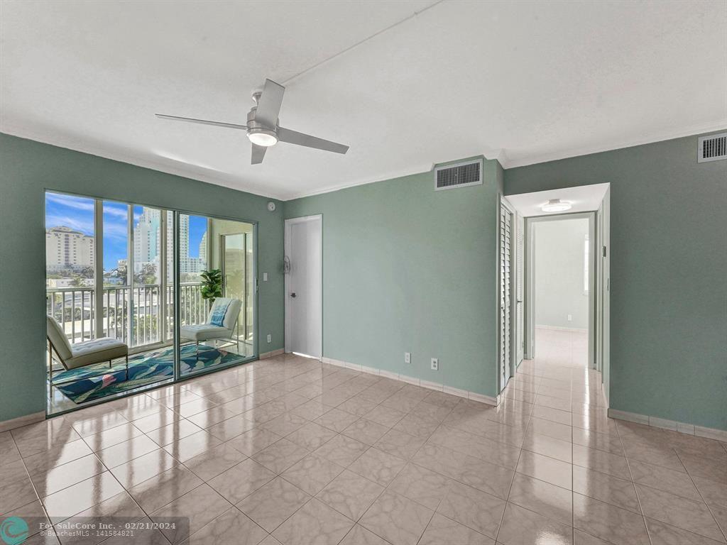 Photo of 720 Bayshore Dr 504 in Fort Lauderdale, FL