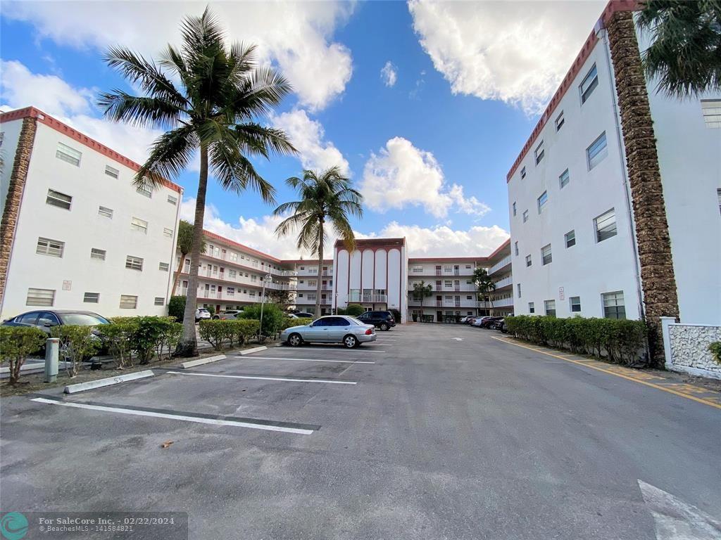 Photo of 4270 NW 40th St 215 in Lauderdale Lakes, FL