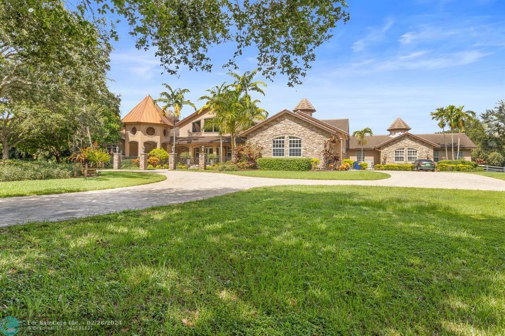 Photo of 5335 Holatee Trl in Southwest Ranches, FL