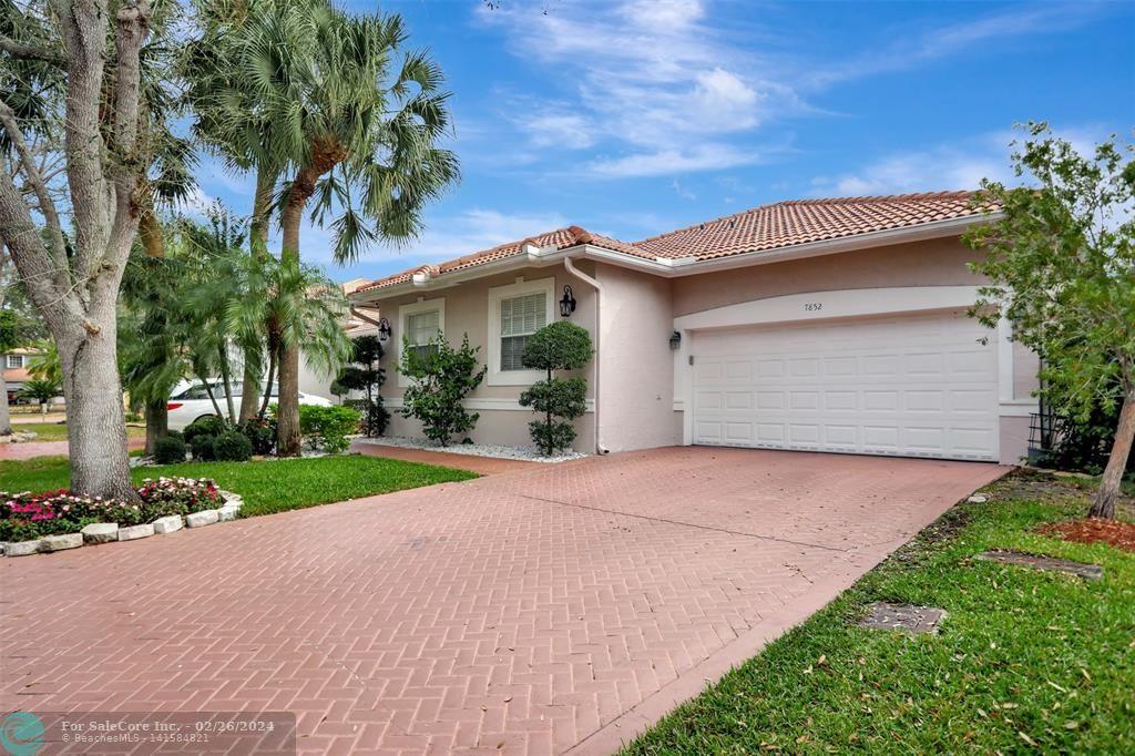 Photo of 7852 NW 62nd Ter in Parkland, FL