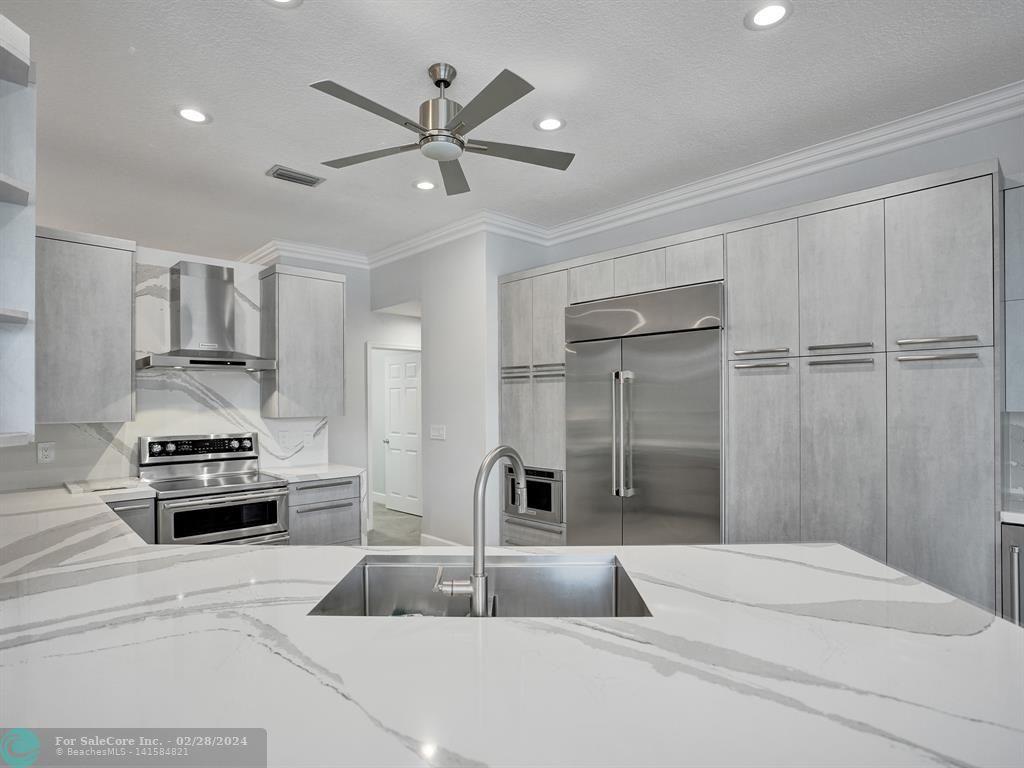 Photo of 10961 NW 5th Ct in Plantation, FL