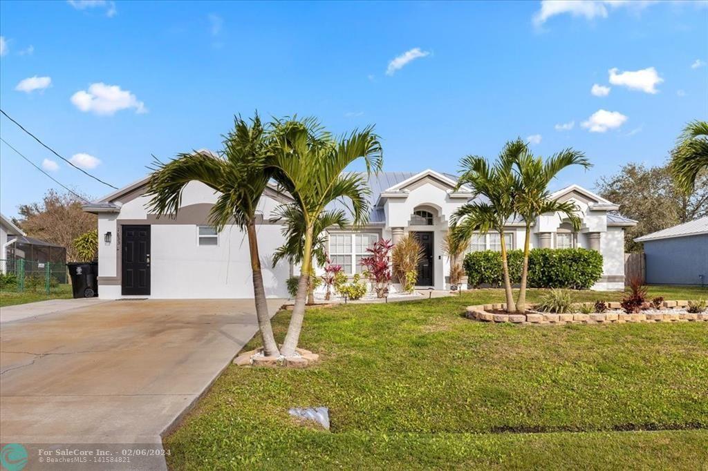 Photo of 1633 SW Hampshire Ln in Port St Lucie, FL