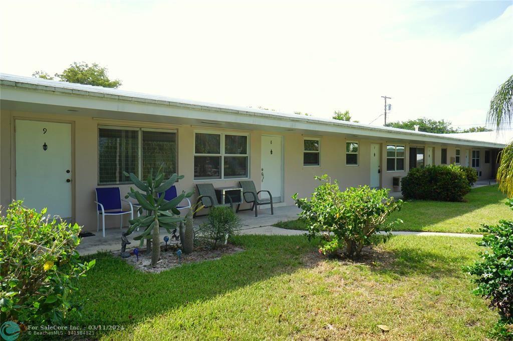 Photo of 3851 NE 22nd Ter 8 in Lighthouse Point, FL