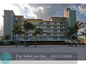 Photo of 300 Oregon St 409 in Hollywood, FL