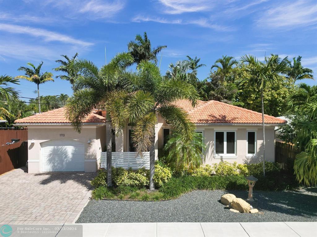 Photo of 1713 NE 17th St in Fort Lauderdale, FL