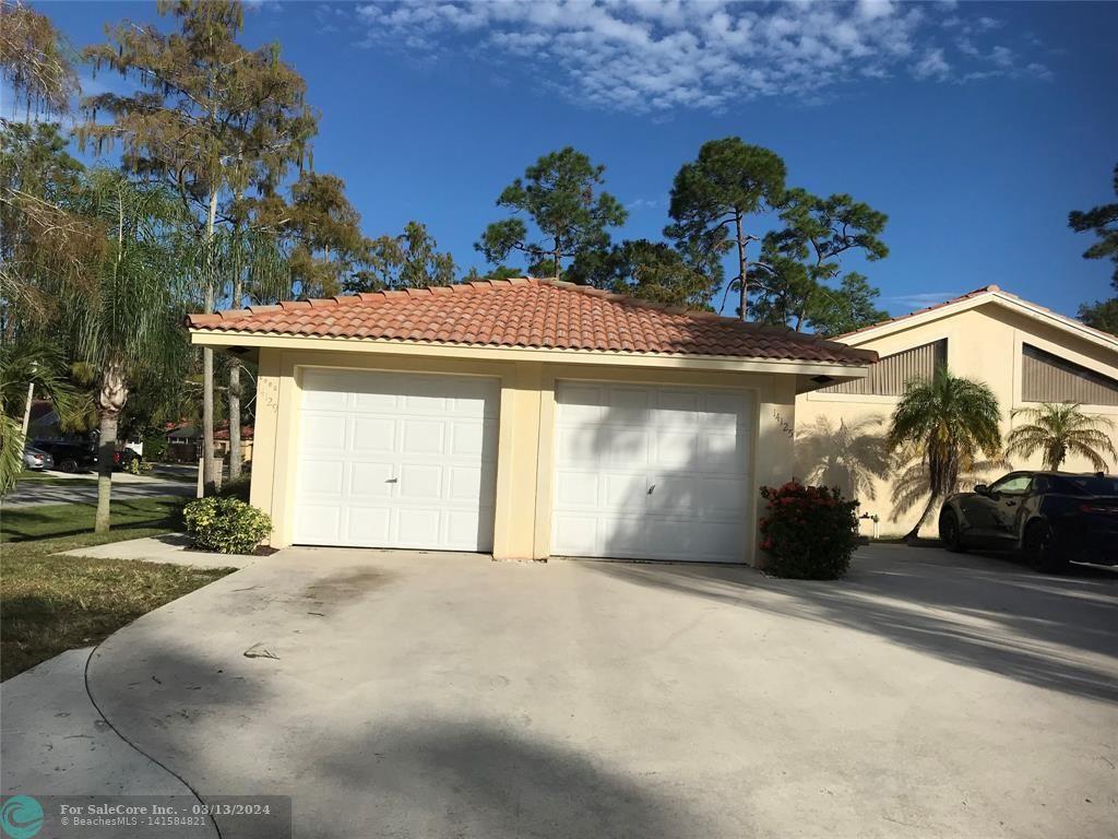Photo of 14125 Lily Ct in Wellington, FL