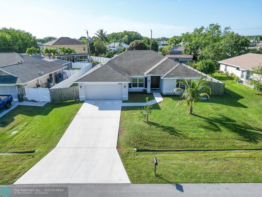 Photo of 4975 NW Fitzgerald Ave in Port St Lucie, FL