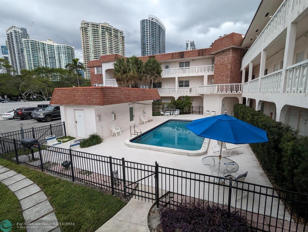 Photo of 601 SE 5th Ct 104 in Fort Lauderdale, FL