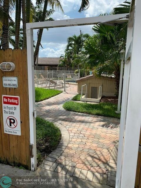 Photo of 736 NE 13th Ct 15 in Fort Lauderdale, FL