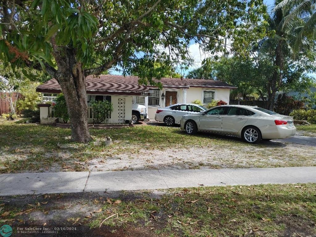 Photo of 3400 NW 43rd Ave in Lauderdale Lakes, FL