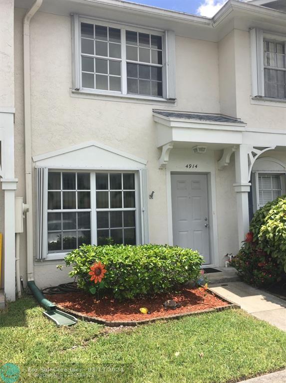 Photo of 4914 SW 31st Ter 8 in Fort Lauderdale, FL