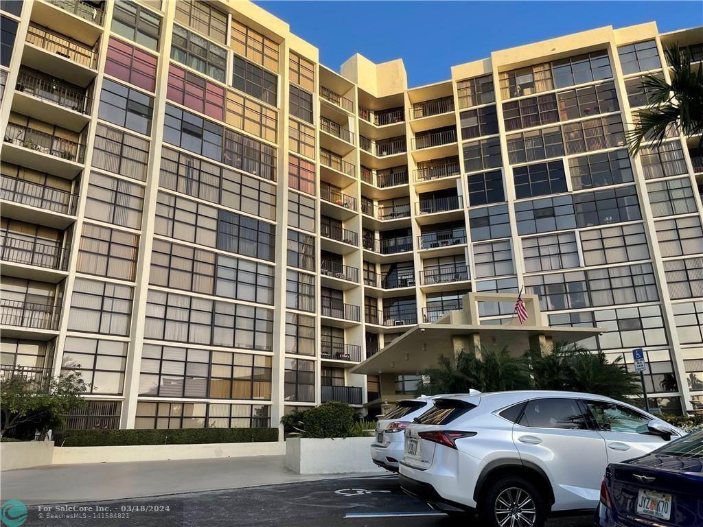 Photo of 600 Parkview Dr 227 in Hallandale Beach, FL