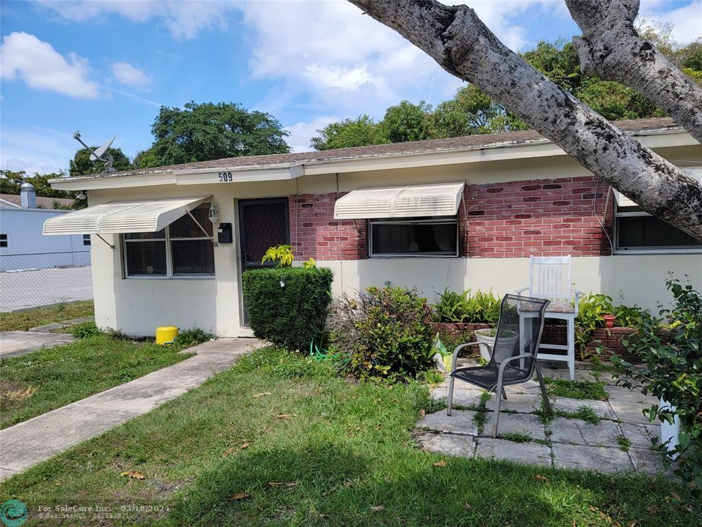 Photo of 509 18th St in West Palm Beach, FL