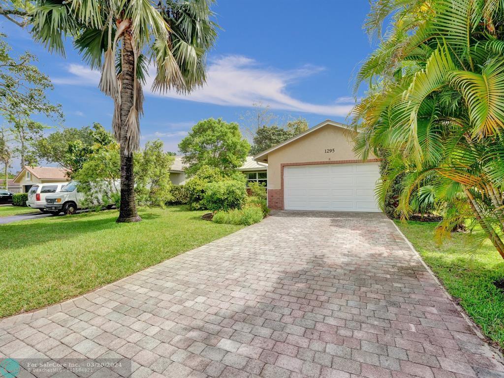 Photo of 1295 NW 87th Ave in Coral Springs, FL