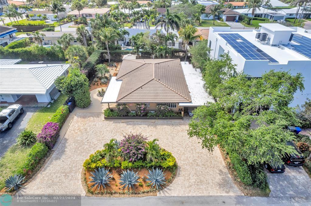 Photo of 258 Basin Dr in Lauderdale By The Sea, FL