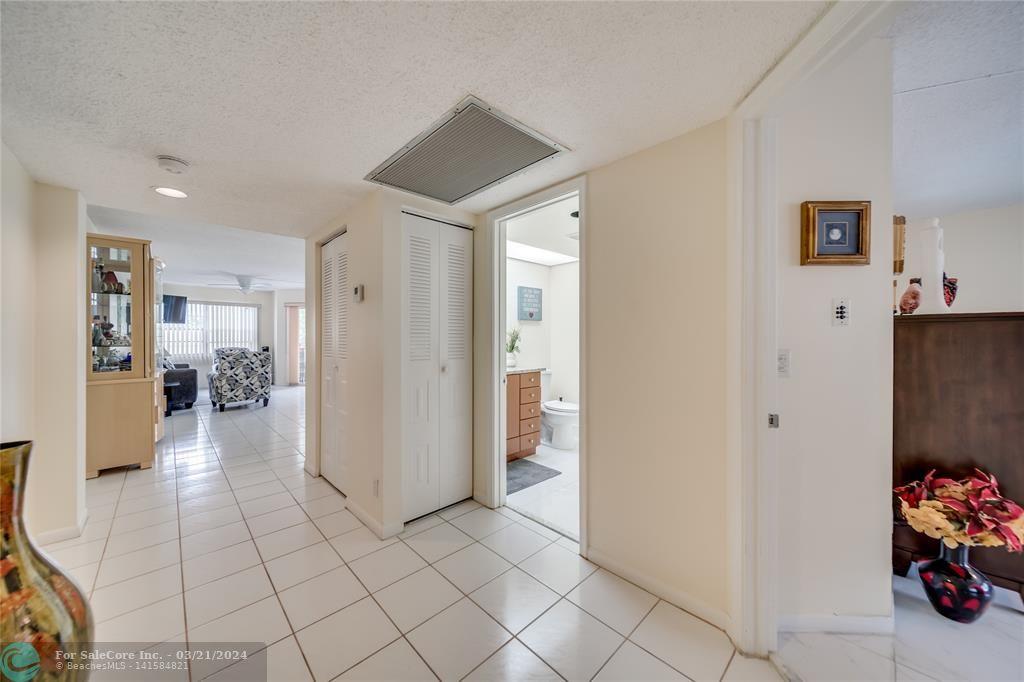 Photo of 12500 SW 5th Ct 304 M in Pembroke Pines, FL