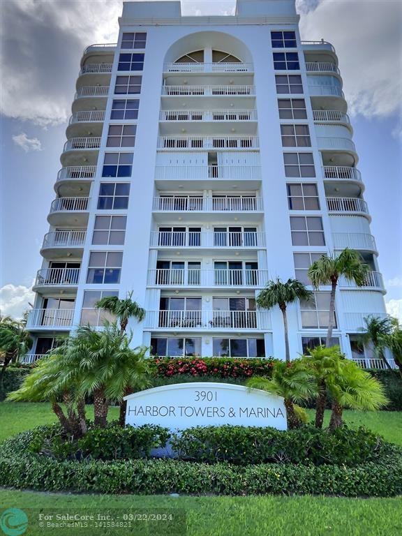 Photo of 3901 S Flagler Dr 104 in West Palm Beach, FL