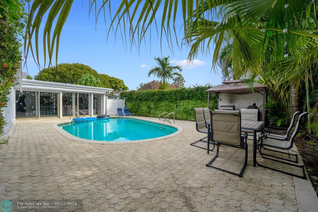 Photo of 1336 Funston St in Hollywood, FL