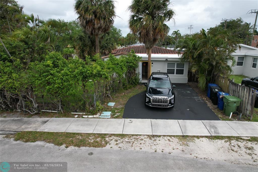 Photo of 341 SW 21st St in Fort Lauderdale, FL