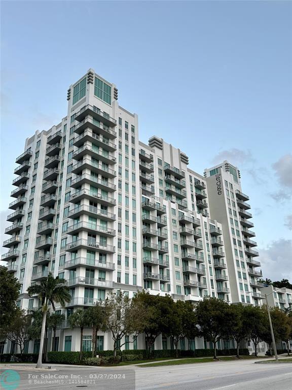 Photo of 300 S Australian Ave 104 in West Palm Beach, FL